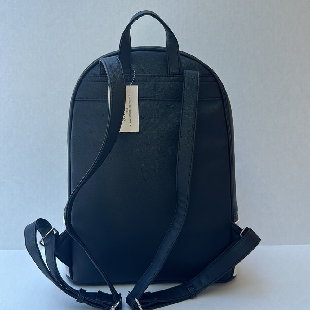 New GUESS Women's Backpack - Picture 5 of 12